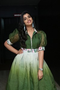 Syamala Anchor Stills